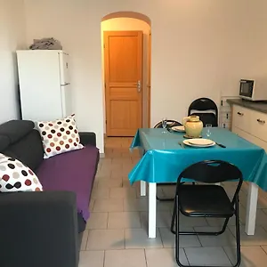  Hébergement de vacances D'étape D'aurouses France