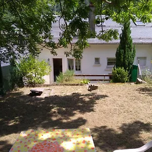 Studio Cosy Avec Terrasse Et Jardinet Appartement